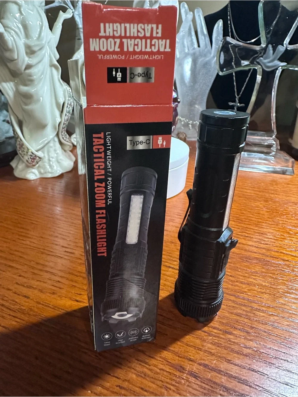 Black Tactical Zoom Flashlight – Portable LED Rechargeable (SMALL) NWT